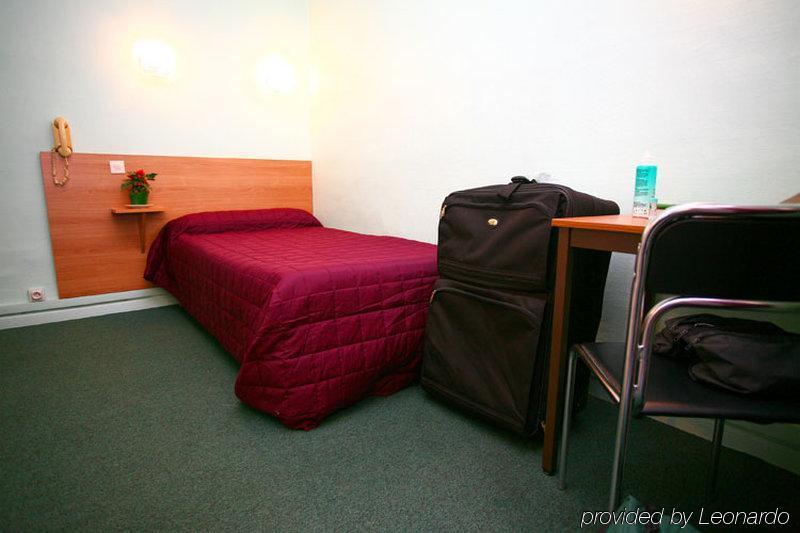 Hotel Montsouris Orleans Париж Стая снимка